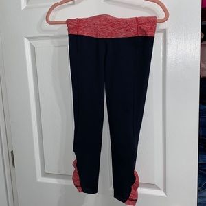 COPY - Underarmour capris